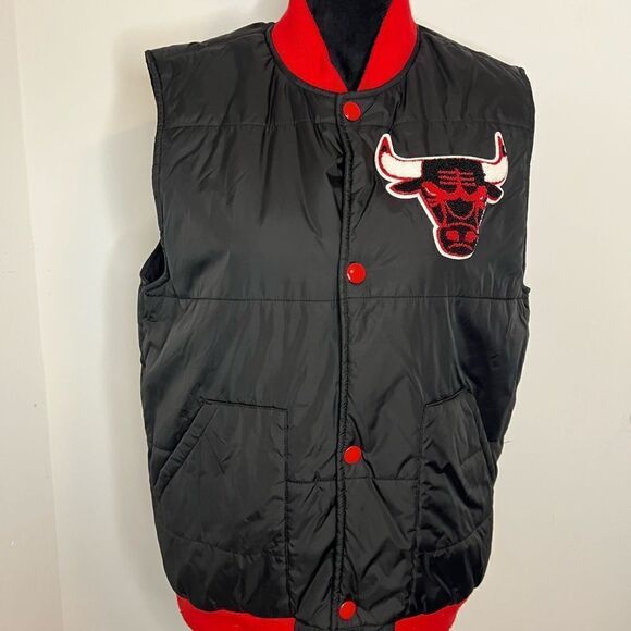 MITCHELL & NESS VINTAGE NBA CHICAGO BULLS PUFFY RETRO VEST MENS SIZE MEDIUM - Picture 5 of 10